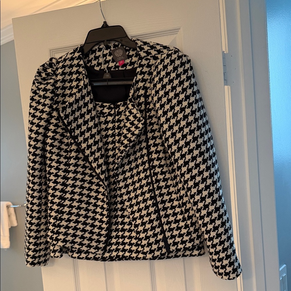 Chanel inspired Vince Camuto Black and White Houndstooth Blazer Jacket and skirt
